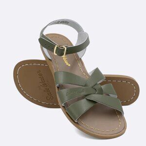 Salt Water Sandals by Hoy Shoe - The Original Sandal (Little Kid Size 1, Olive)
